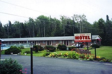 Capri Motel Mackinaw City Εξωτερικό φωτογραφία